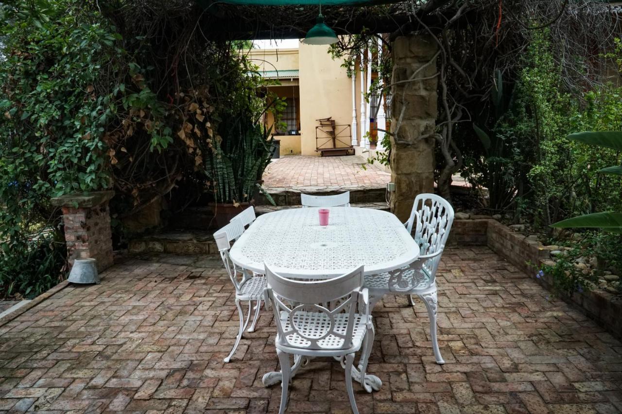 Outentique Accommodation オーツホーン エクステリア 写真